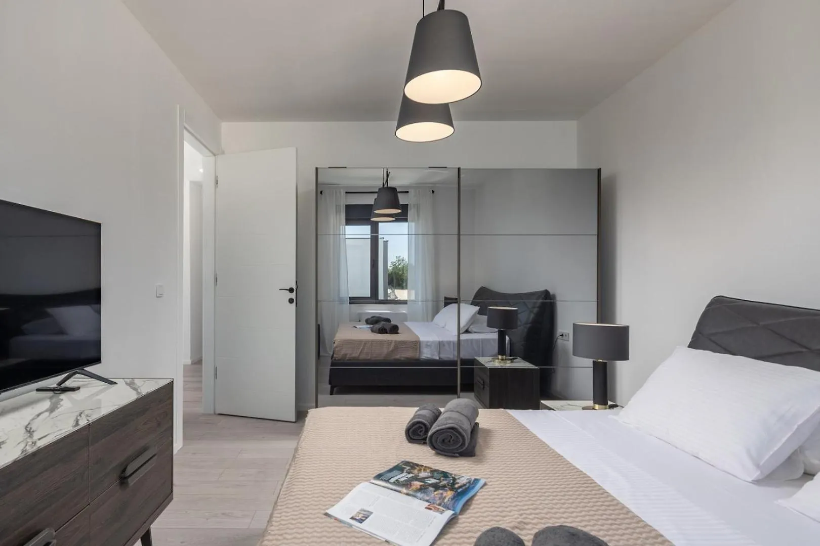New! Luxury Villa Epic 5 - 50 M2 Heated Pool Jursici