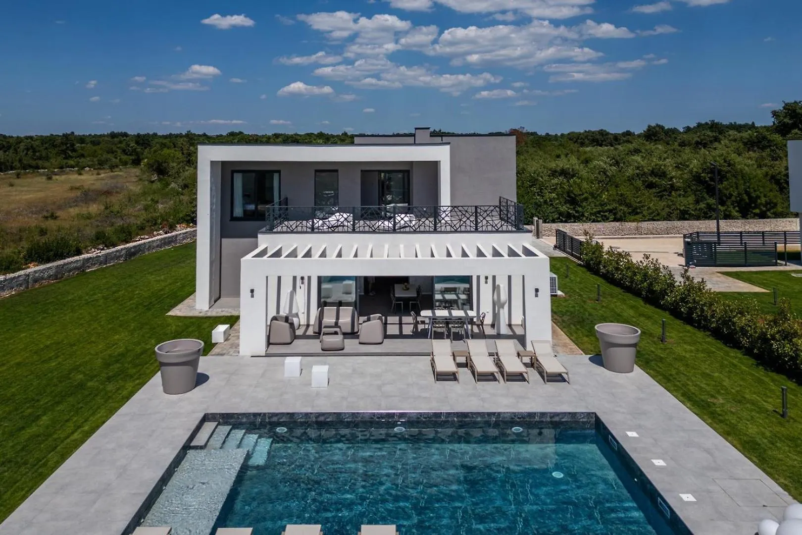 New! Luxury Villa Epic 5 - 50 M2 Heated Pool Jursici