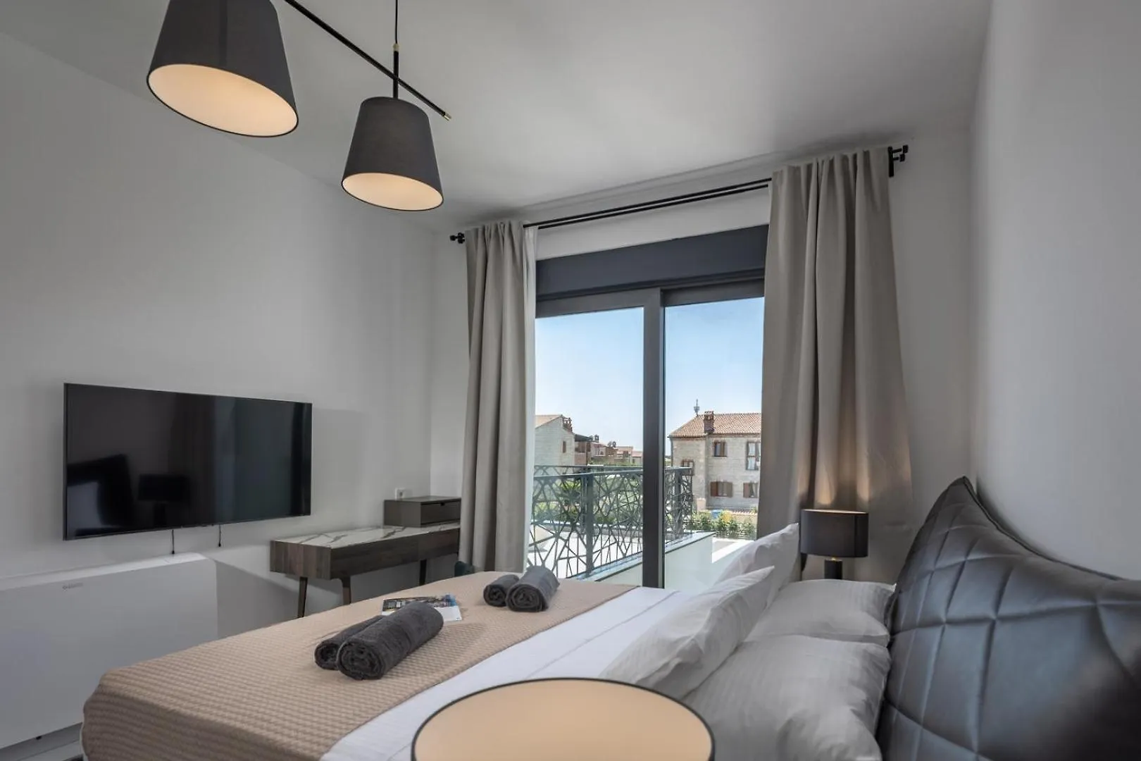 New! Luxury Villa Epic 5 - 50 M2 Heated Pool Jursici