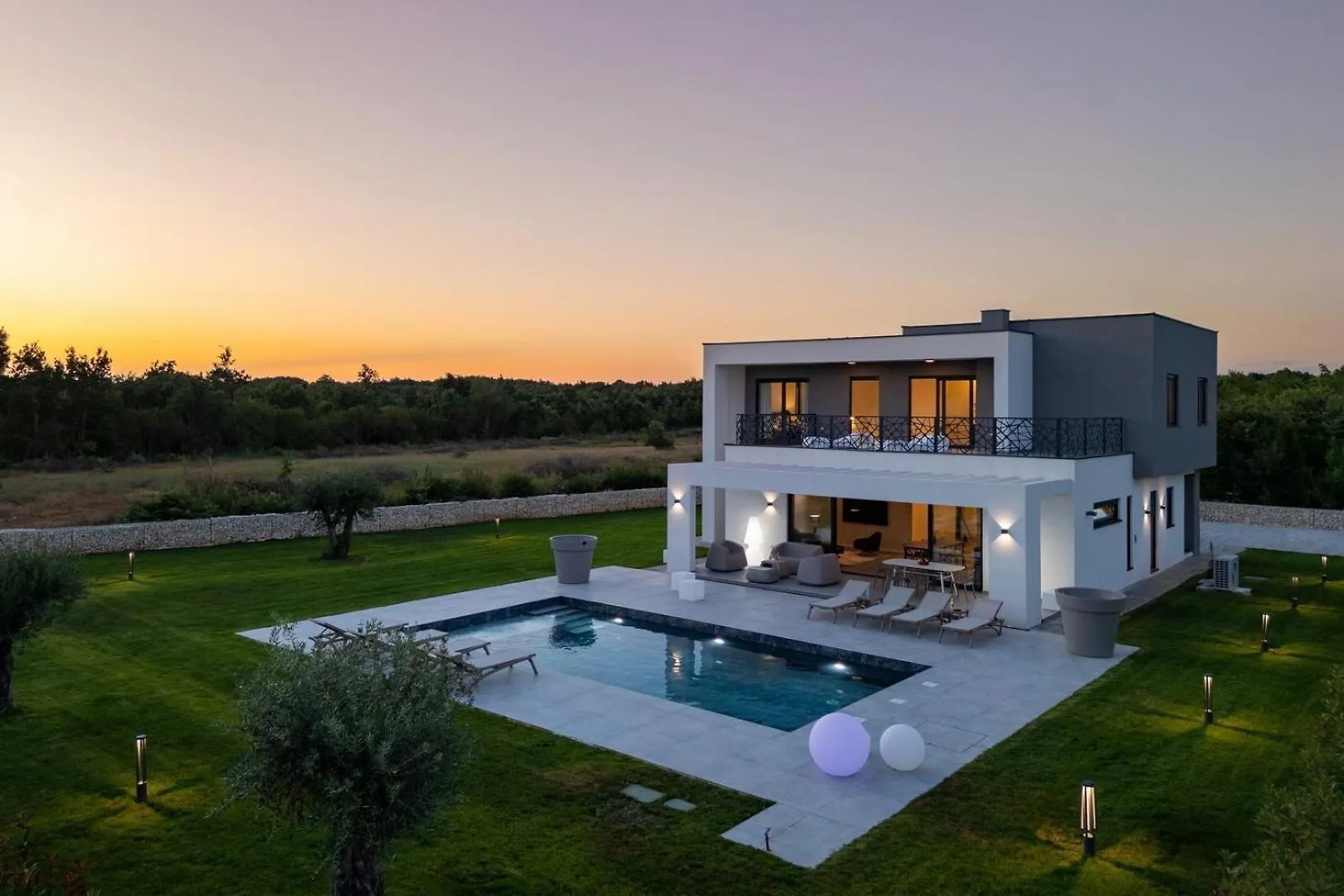 New! Luxury Villa Epic 5 - 50 M2 Heated Pool Jursici